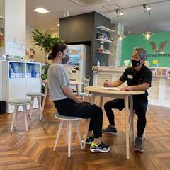 健康寿命を10歳伸ばすことをサポート！笑顔とやりがい溢れるフィットネスクラブで働きませんか？ライフタイムフィットネスは全国でも珍しい”セミパーソナルジム”です。これまでのフィットネスクラブの問題を解決し、お客様が楽しんでトレーニング効果を出せることを大切にしています。経験・年齢不問！明るく楽しいメンバーと一緒に健康づくりの場を創りましょう！の画像