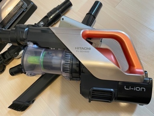 HITACHIの掃除機　2018年製　PV-BEH900