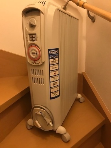 デロンギオイルヒーター　D091549EF