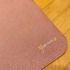 ＜取引先決定＞【未使用に近い】ヨガマット＆ケース