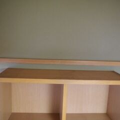 木製本棚の画像