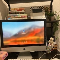 決まりました🙇‍♀️パソコンMac   パソコンデスク付き
