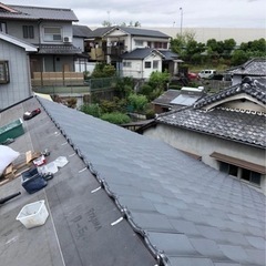 2018年大阪北部地震による瓦屋根崩壊被害復旧葺替工事の画像