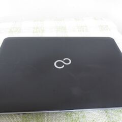 中古/15型/ノートPC/Win10/Office/新品SSD128GB/4GB/FMV/MS Office2019搭載　新品マウスの画像