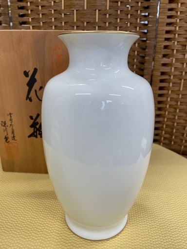 深川製有田焼き花瓶☆花瓶☆有田焼き☆宮内庁御用達☆置物☆和風（Ａ355）