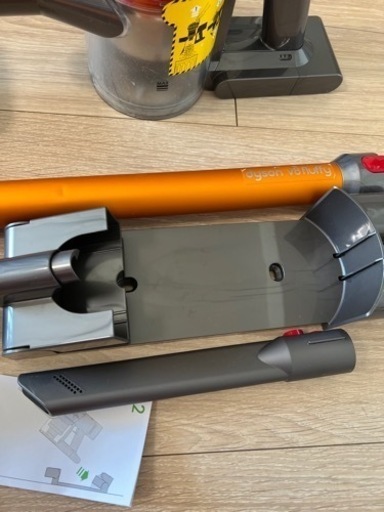 dyson ダイソンV8 SV10FF2