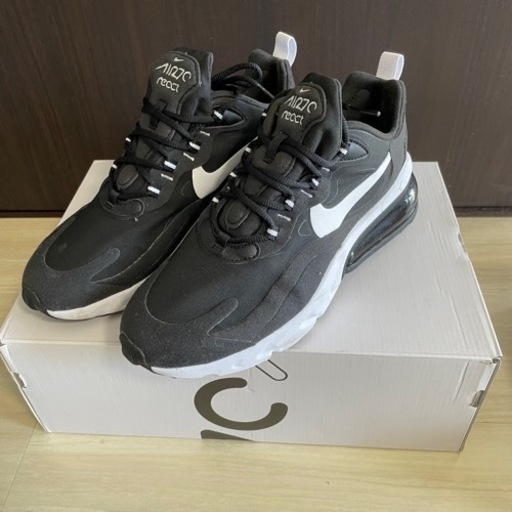 値下げしました！NIKE   スニーカー　AIR MAX 270