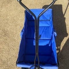 アウトドアワゴン！カバー付きの画像