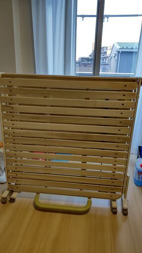 折り畳み　すのこベッド