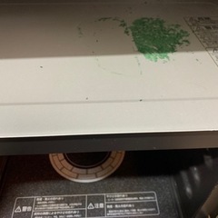 引き取り先が決まりました　電子レンジ　2/7まで  オープン用トレーもおつけします。の画像