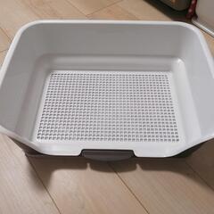 リッチェル　お掃除簡単ステップ壁つきトイレトレー　