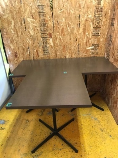 (5456-0) テーブル/3台まとめて /カフェ/店舗/飲食店などに♪