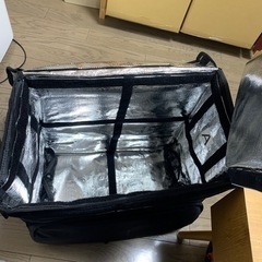 ウーバーイーツ　Uber バックの画像