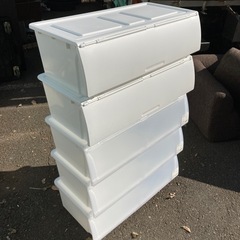 ● ひとつ500円、収納ケース、ニトリ