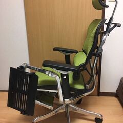 Ergohuman PRO ottoman(エルゴヒューマン プロオットマン) タブレットスタンド付き オフィスチェア/高機能チェア EHP-LPL-KMD-34の画像