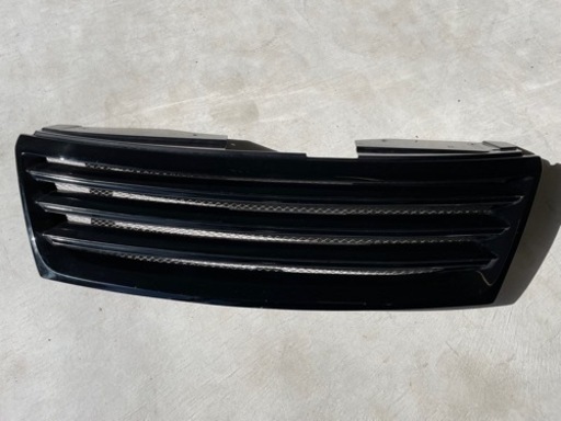 ⭐︎セレナ C25後期 社外フロントグリル⭐︎