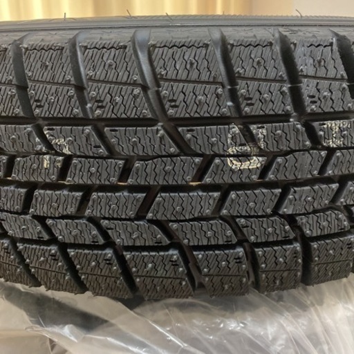 スタッドレスタイヤホイールセット未使用品
