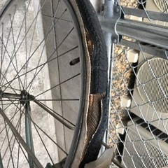 自転車　ママチャリ　装備品付きの画像