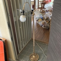 オシャレスタンドライト　無料の画像