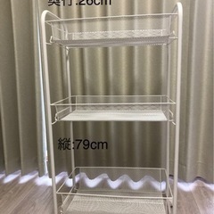 【取引中】3段ラック　キャスター付き　白