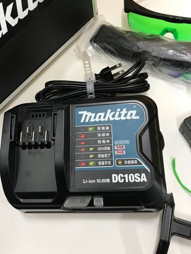 充電式屋内・屋外兼用墨出し器 クロスライン・ろく マキタ SK40GD ※通電チェック済