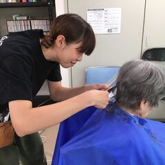 ♪訪問現場、直行直帰OK♪訪問理美容師パート２名急募！！・日当８...
