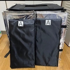 UberEATSのバックの画像