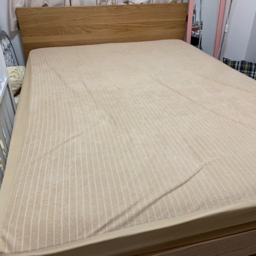 ベッド　ダブル　二人用　マット付き　