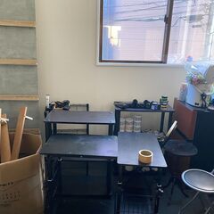 【0円】美容室で使っていた棚やおしゃれなゴミ箱など