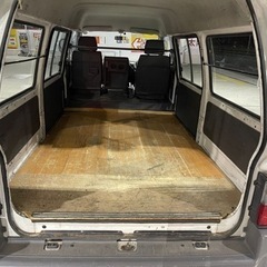 三菱　デリカバンの画像