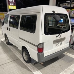 三菱　デリカバンの画像