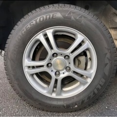 最終値下げ‼️車検付き　4WD スタッドレスタイヤ　ブリジストンの画像