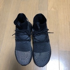 adidasチューブラードームハイカットの画像
