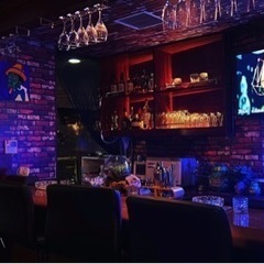 ポーカーも遊べるカジノBARで一緒に働きませんか❓🥃
