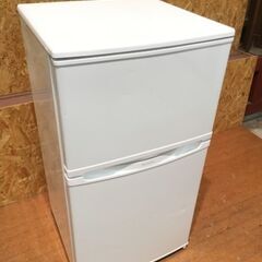 【取引完了】┣¨無料！一人暮らし用小型冷蔵庫 86 L