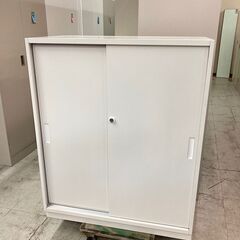 中古　美品　イトーキ（ITOKI）スチール書庫　引き戸　引き違い...