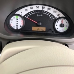 【走行1.8万❗️】スズキ　アルトバン　夏冬タイヤ付き！の画像