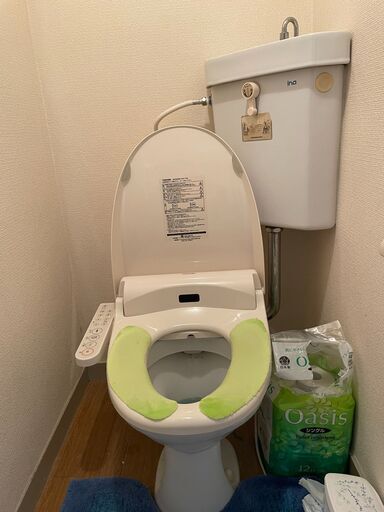 トイレ温水洗浄便座
