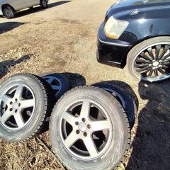 ブリザック スタッドレスタイヤ ワーゲンゴルフ等に　社外アルミ4本セットの画像