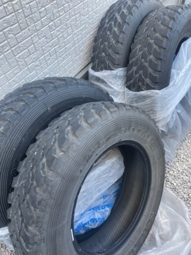 タイヤ　4本セット　ジムニー