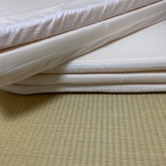 ニトリマットレス・布団　2組ずつ