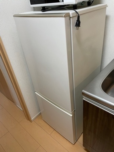 AQUA 冷蔵庫　3年使用　仕様書付き
