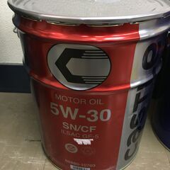 キャッスル　5W-30　モーターオイル　未使用品