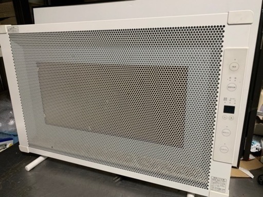 無印良品 遠赤外線パネルヒーター