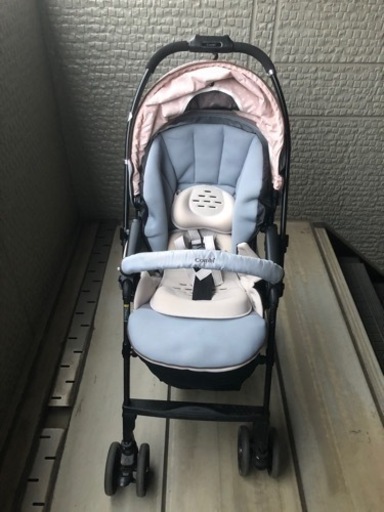 ベビーカー、抱っこ紐、バウンサー、三輪車