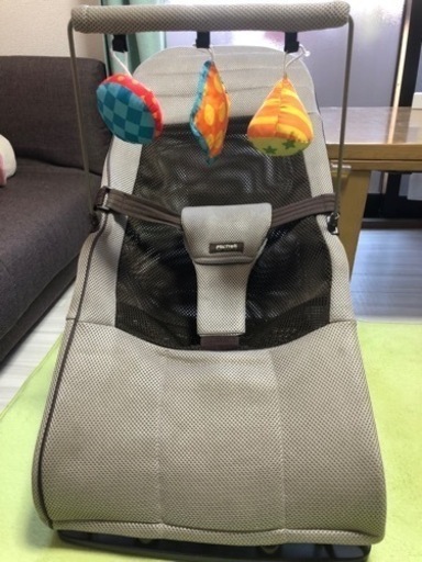 ベビーカー、抱っこ紐、バウンサー、三輪車