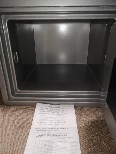 VEPOX ベポックス ダイヤル式 耐火金庫 小型 和光鋼業 家庭用 業務用