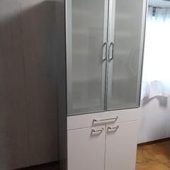 キッチン収納棚