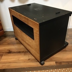 昔のテレビ台  取りに来れる方限定の画像
