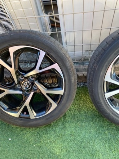 C-HR純正18インチホイールバリ山タイヤ付き美品ブリヂストン225 50 18 C-HR純正18インチホイールバリ山タイヤ付き美品ブリヂストン225 50 18